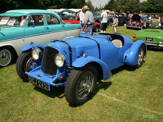 Aston Martin 2 litres speed